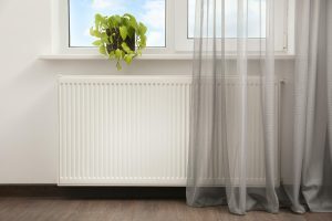 Un radiateur dans une maison