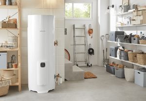 Un chauffe-eau thermodynamique Atlantic dans un garage