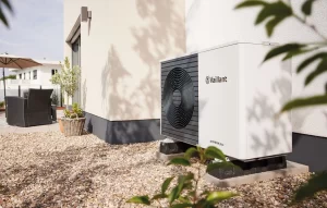 Une unité extérieure pompe à chaleur vaillant